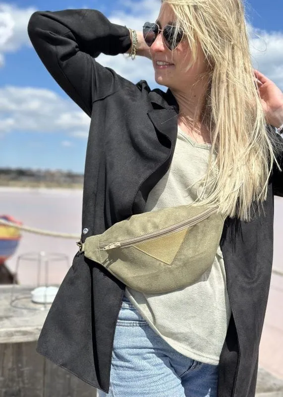 Camille Guiraud Manon kaki doré sac banane cuir