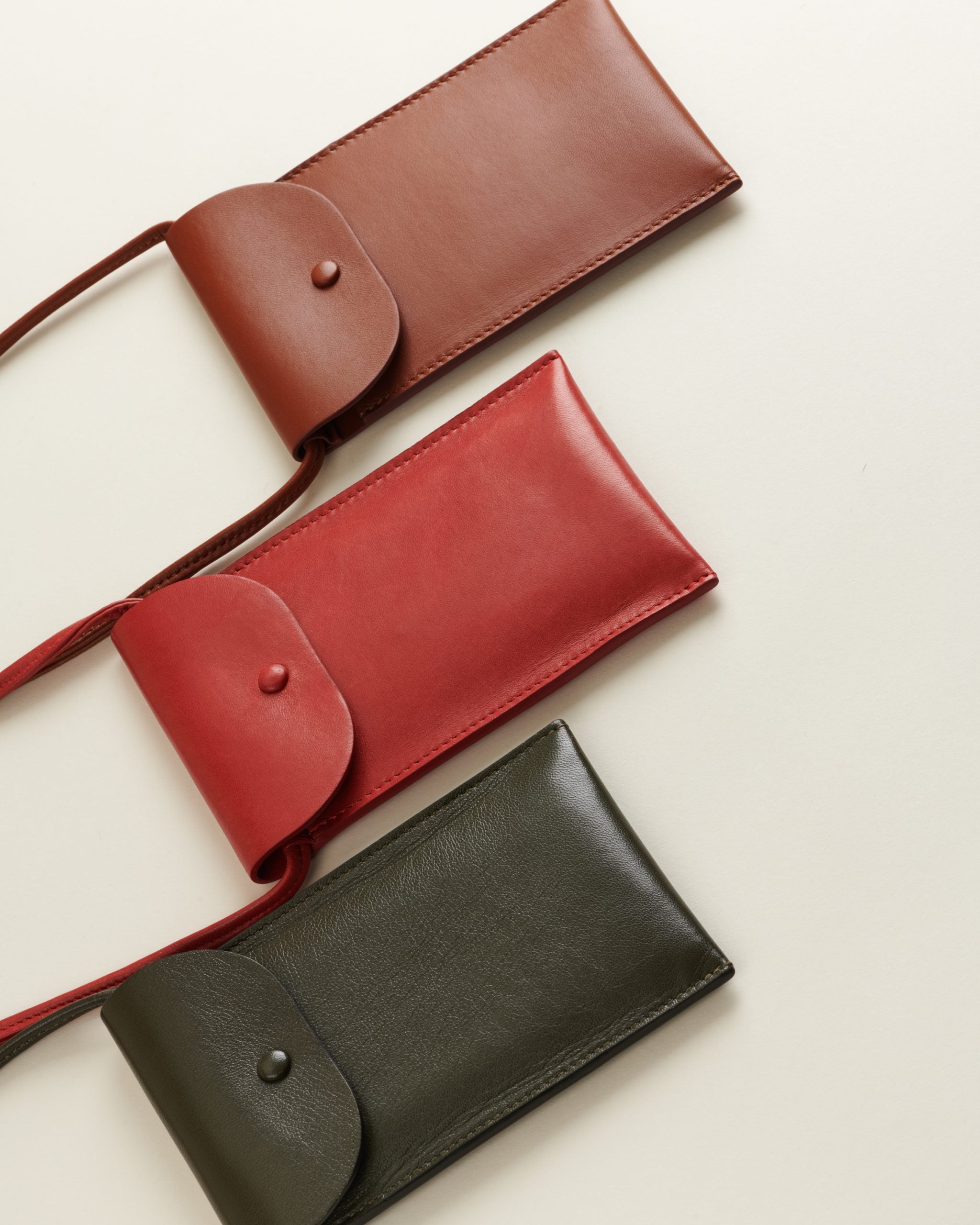 Idoine Pochettes Korail Smartphone Agneau Rouge