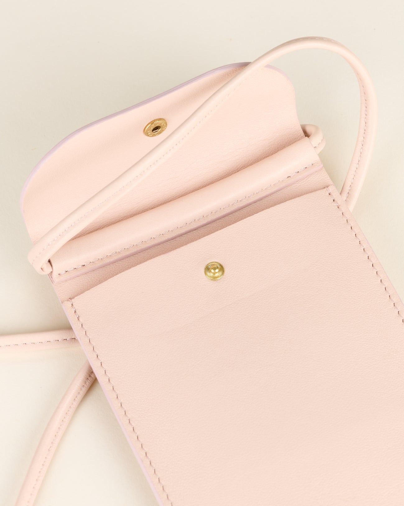 Idoine Pétale pochette smartphone cuir dernier exemplaire