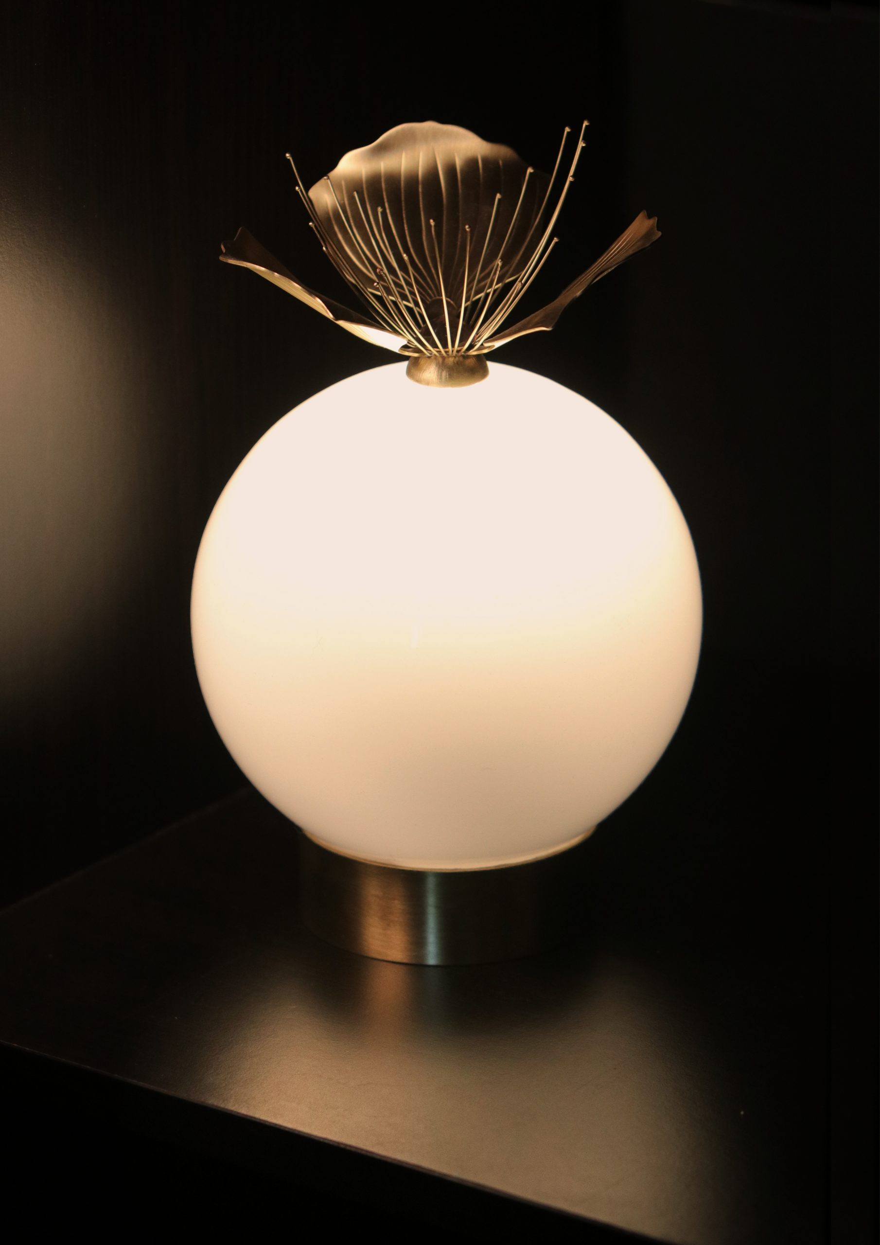 KIM JUDE Botanica Capparisa lampe artisanale végétale
