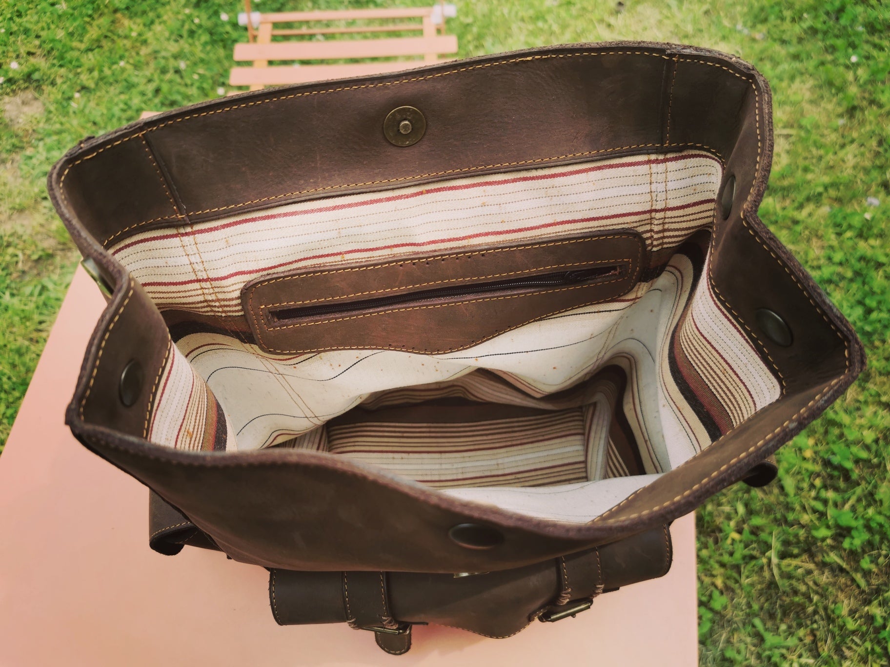 Fleur d’Orage L’Explorateur sac à dos cuir nubuck patiné