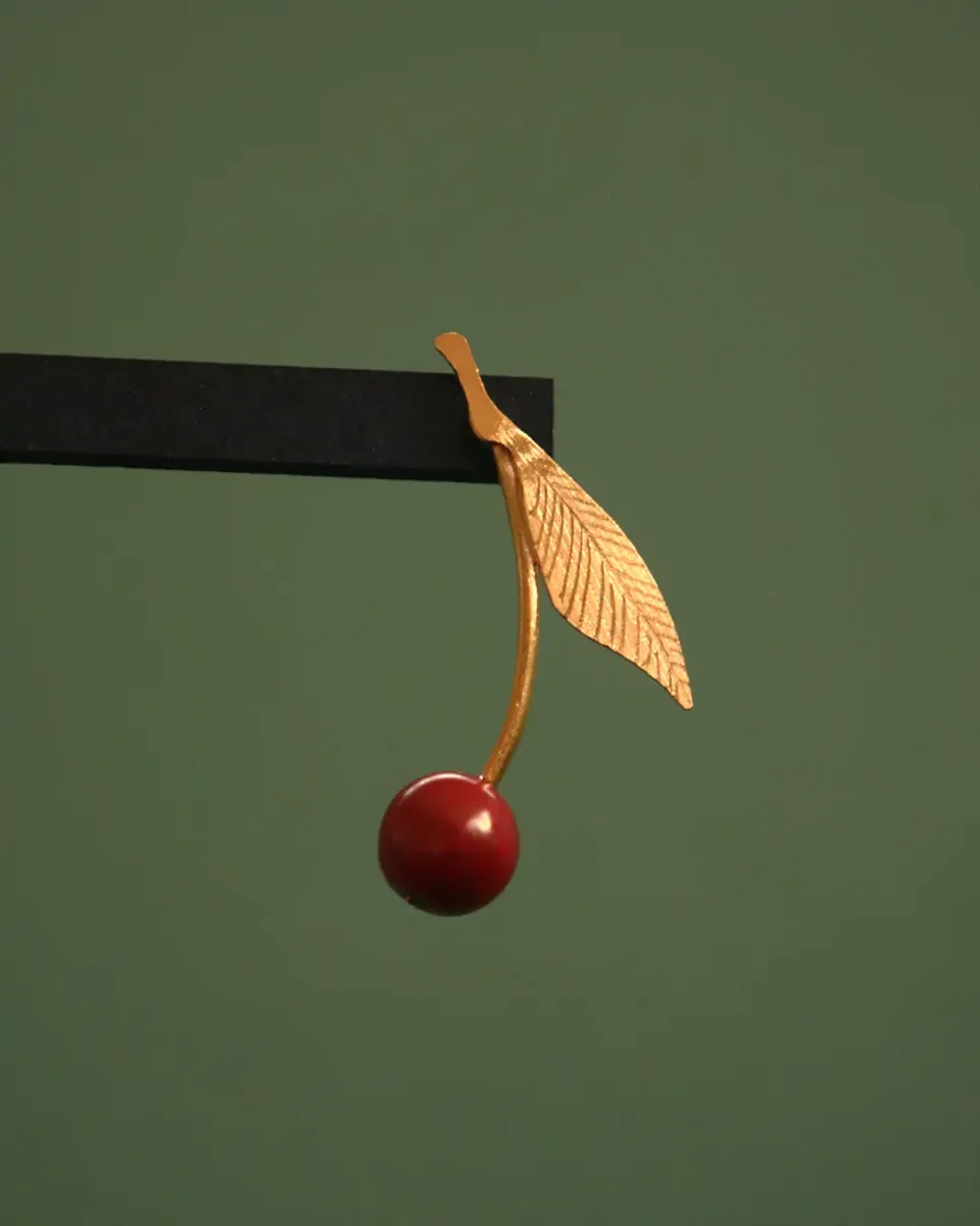 KIM JUDE Cerises boucles d'oreilles légères