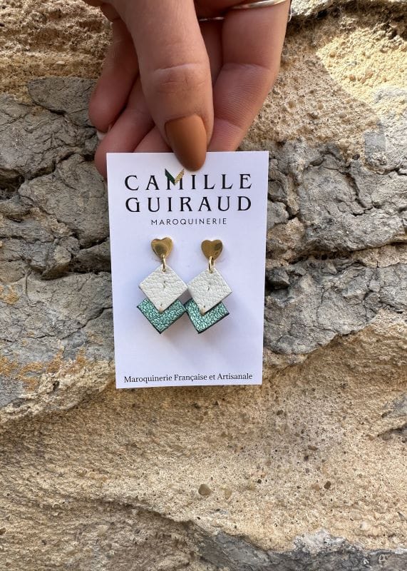 Camille Guiraud Coeur boucles blanc vert métallisé cuir