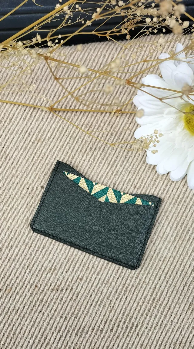 Camille Guiraud porte-cartes cuir vert sombre chèvre 6 cartes