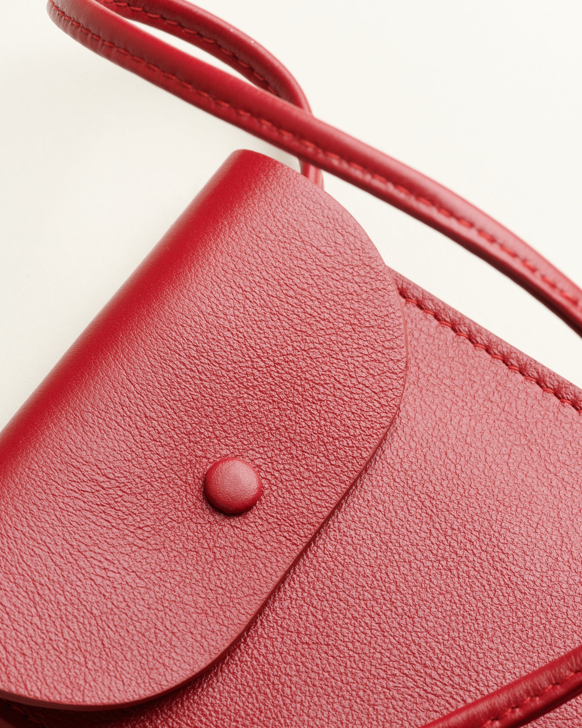 Idoine Rouge Baiser pochette smartphone cuir veau sans initiales