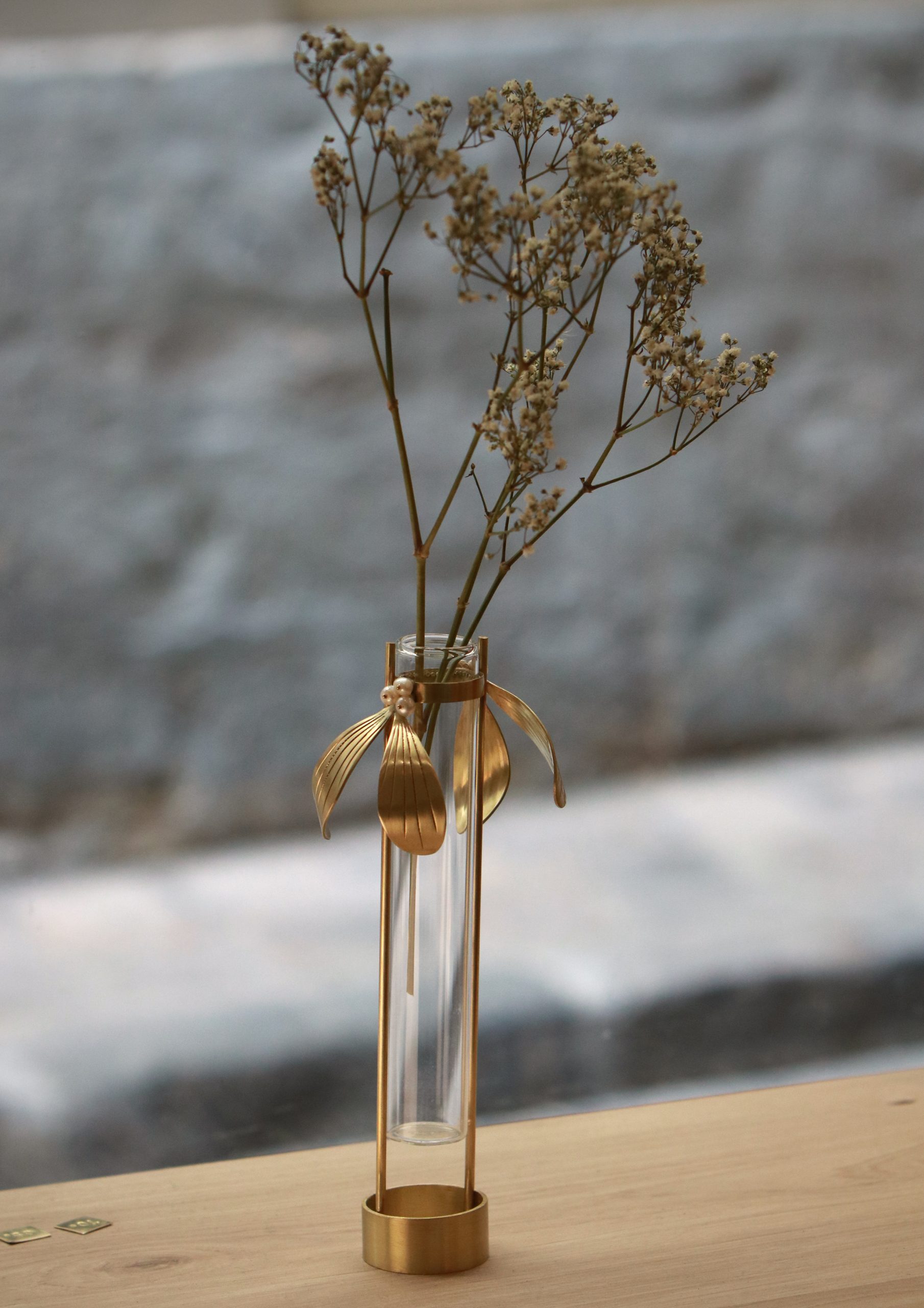 Kim Jude Mistletoe soliflore vase fleur fait main