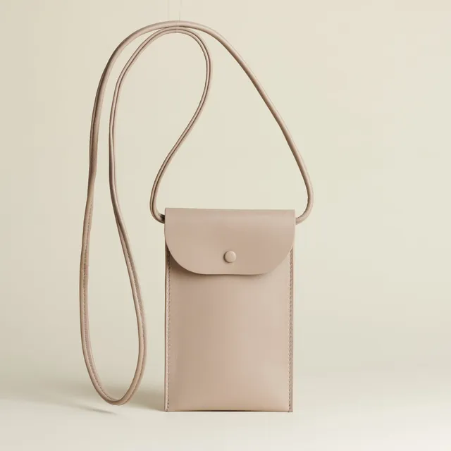 Idoine Pochettes Taupe pochette smartphone cuir agneau