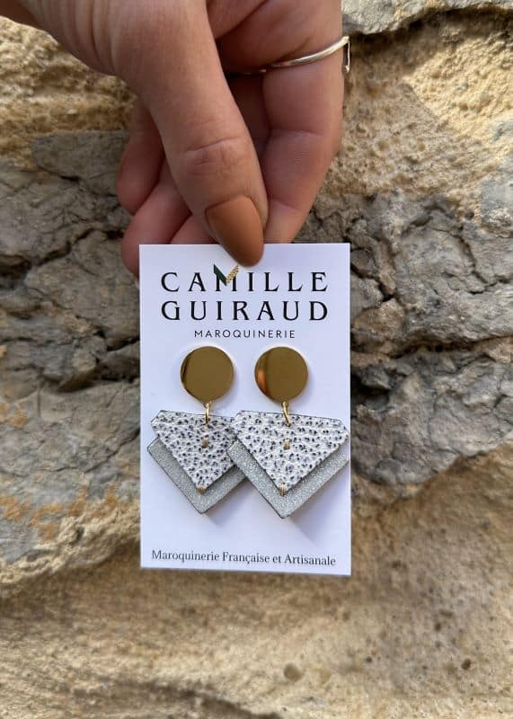 Camille Guiraud Suzanne boucles d'oreilles tacheté gris paillettes