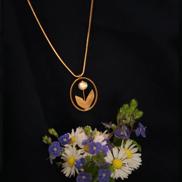 KIM JUDE Tulipe collier fantaisie léger