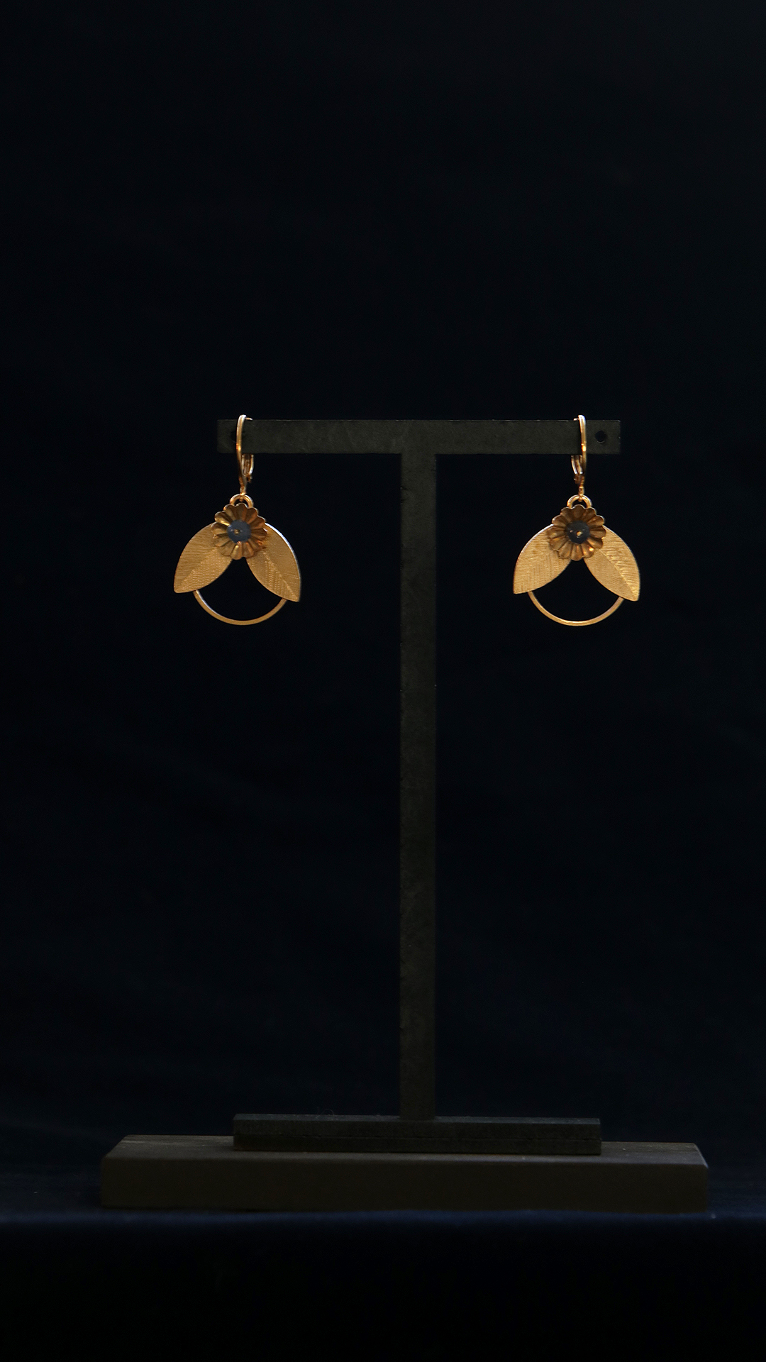 KIM JUDE Mina boucles d’oreilles fait main