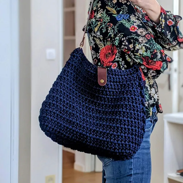 Georgetta Lucie cabas crochet bleu nuit fait main