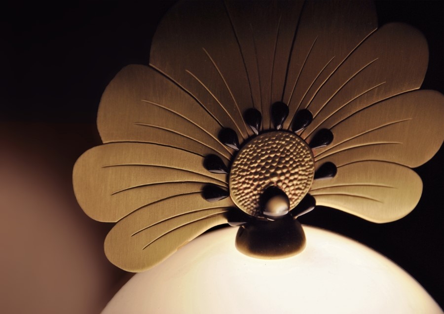 KIM JUDE Botanica Anemona lampe fleur pièce unique