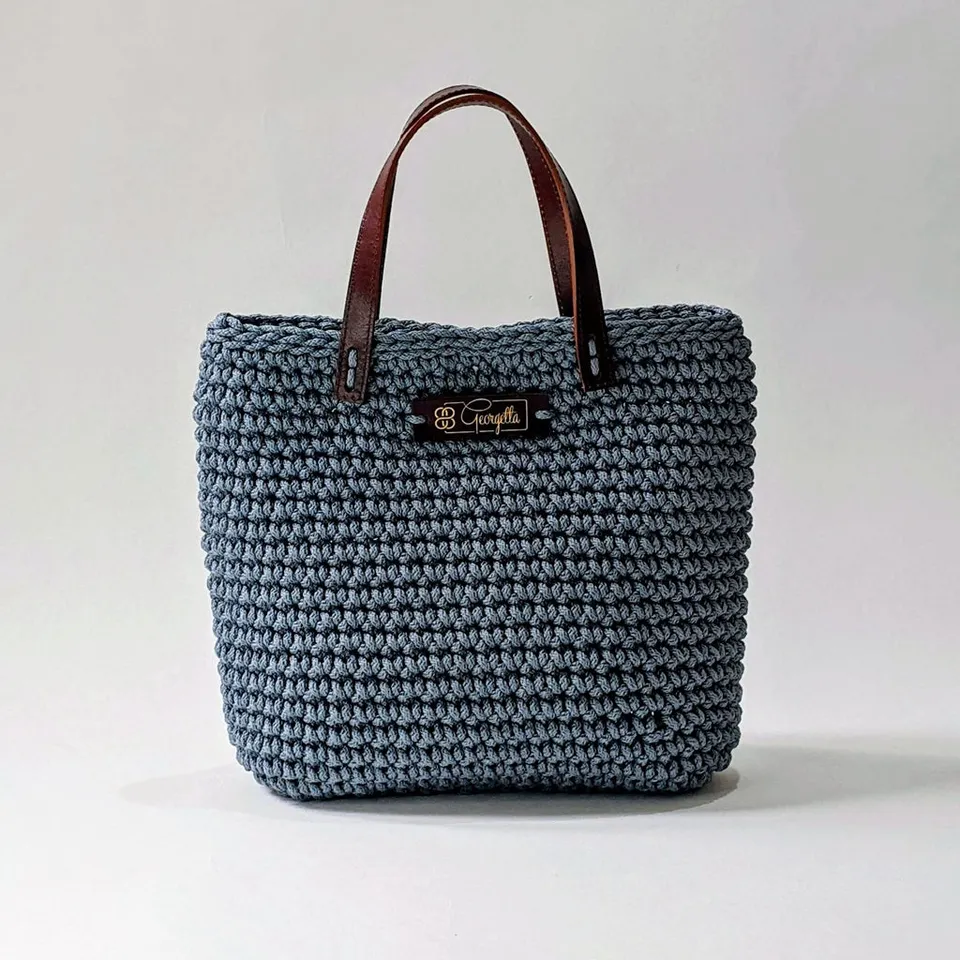 Georgetta Wendy cabas crochet bleu jean anses courtes