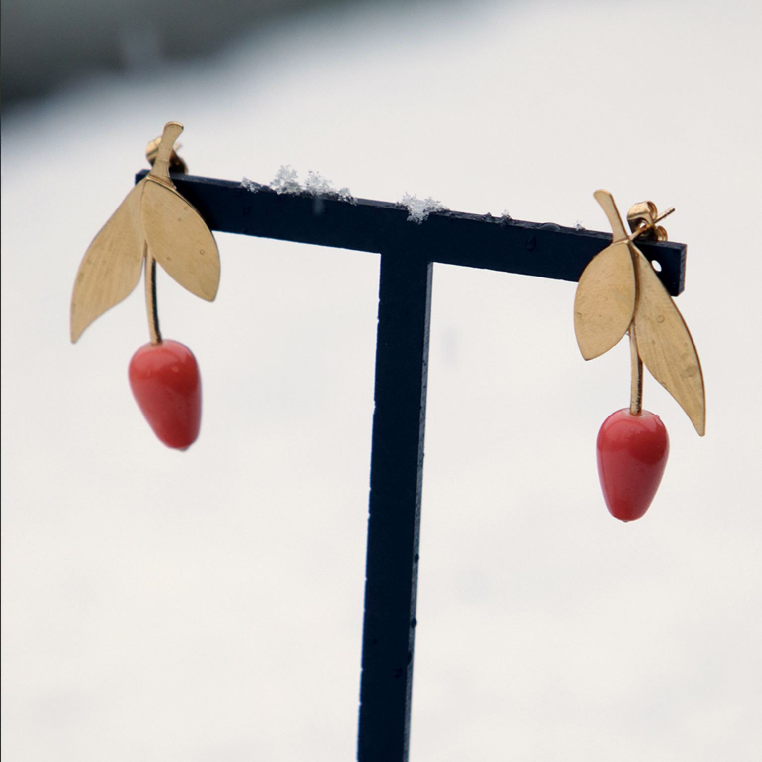 KIM JUDE Ballerine boucles d’oreilles fait main