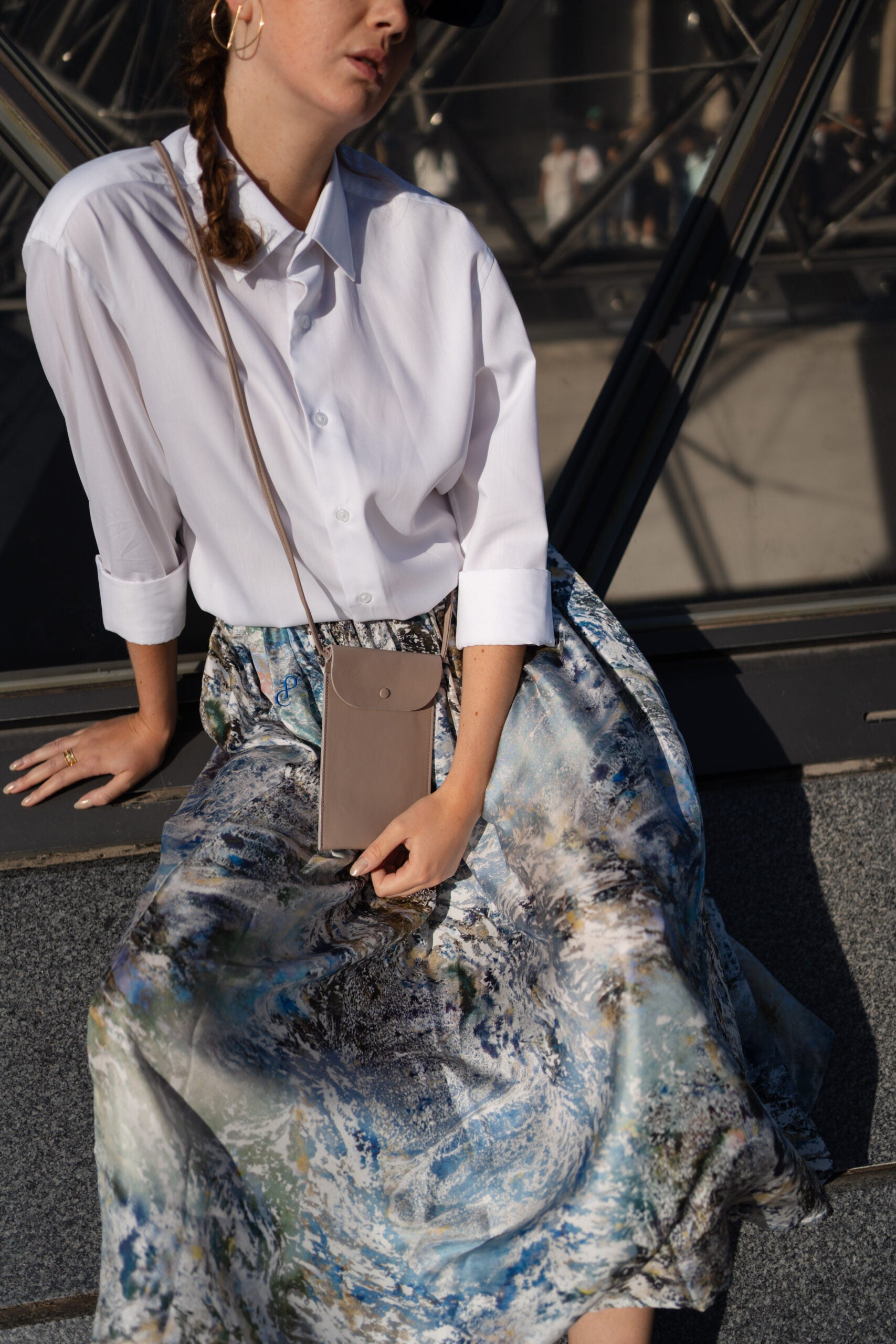 Idoine Pochettes Taupe pochette smartphone cuir agneau