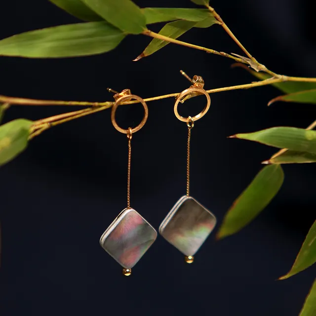 KIM JUDE Boucles Caro boucles d'oreilles légères