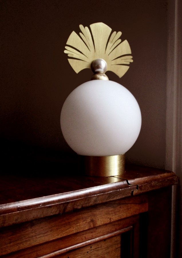 KIM JUDE Botanica Lilium lampe ambiance laiton