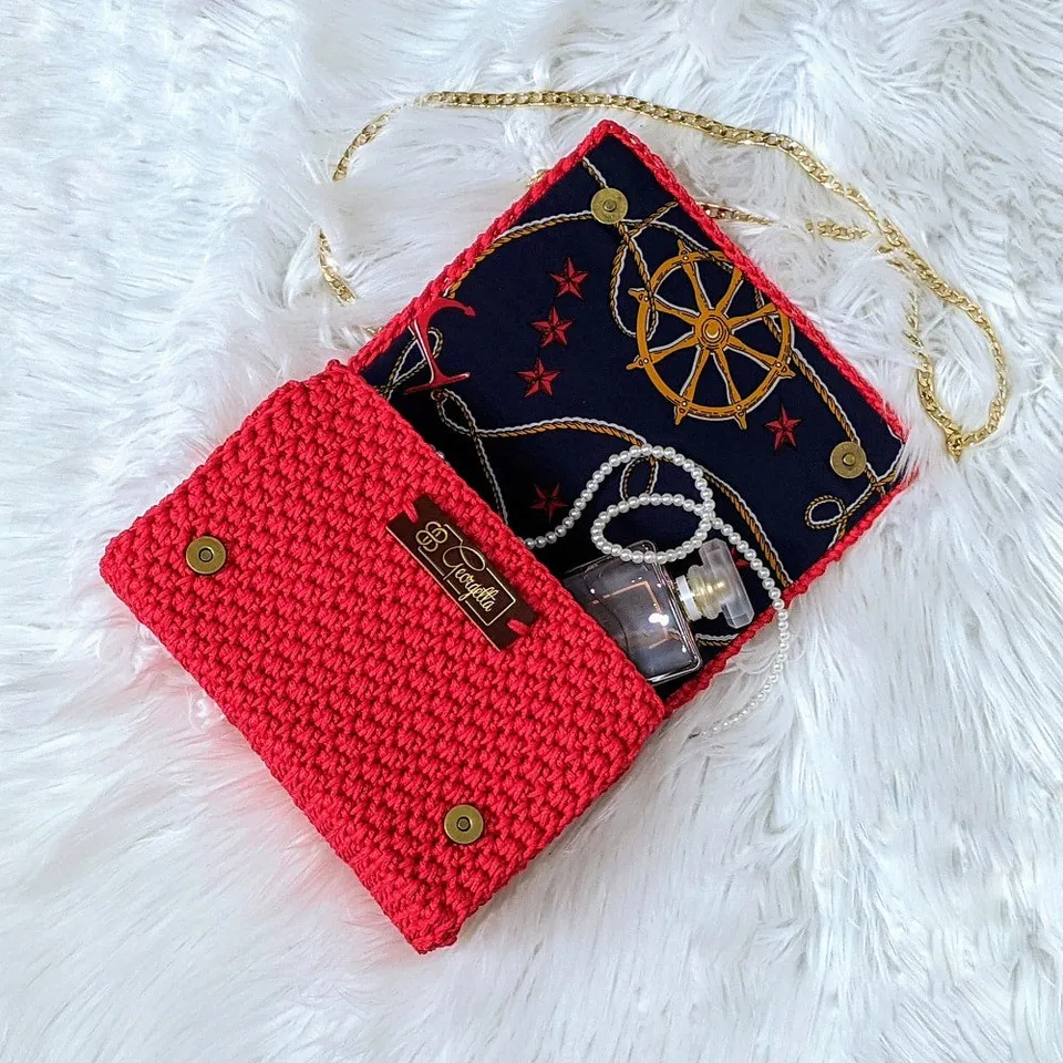 Georgetta Opale sac à main crochet rouge chaîne dorée