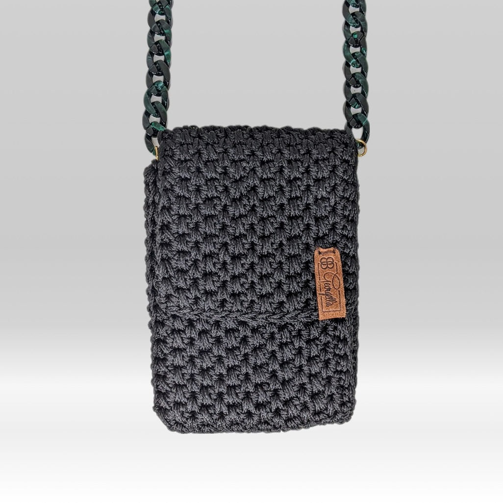 Georgetta Béryl pochette smartphone noir chaîne