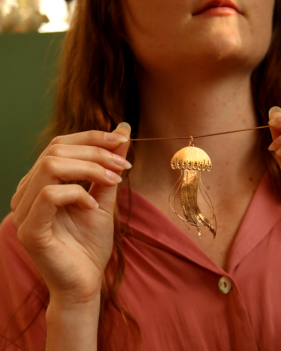 KIM JUDE Méduse collier fin léger